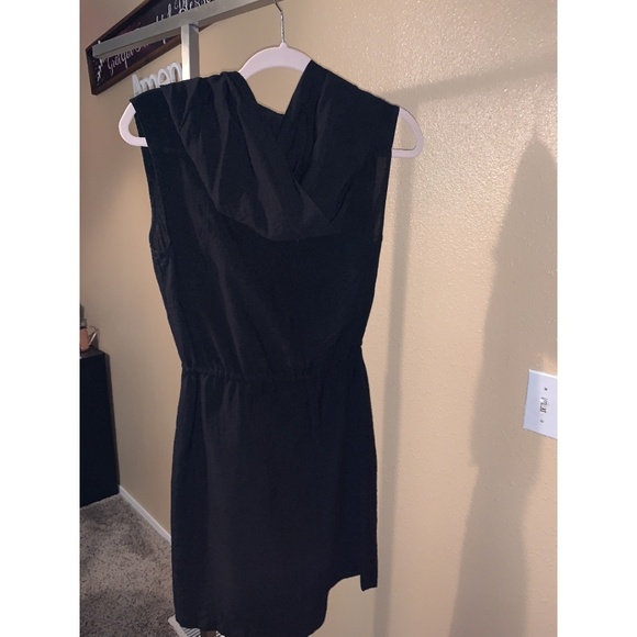 A Dress - Picture 2 of 2